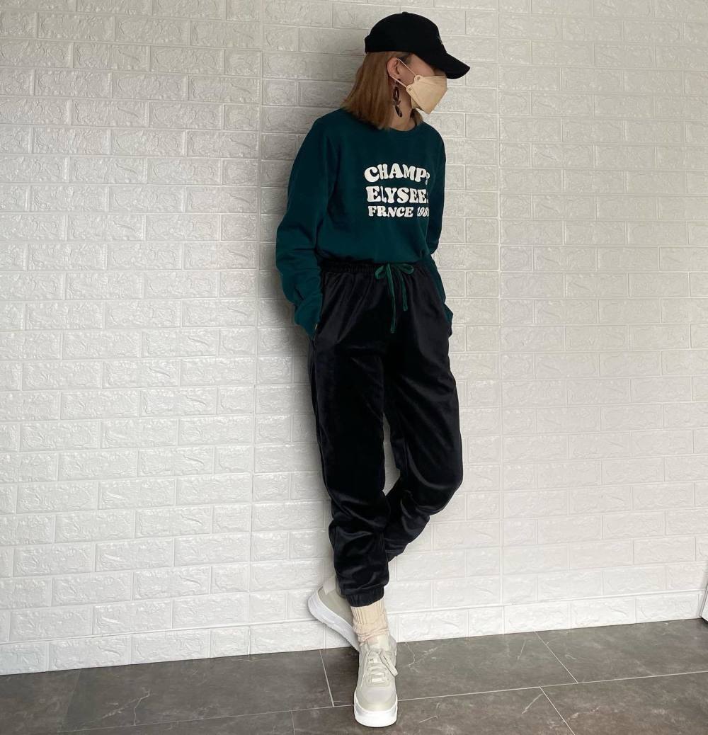 ブラック キャップ 無地 CANAL JEAN（キャナルジーン） x 無地 ZARA（ザラ） 長袖 ロゴ グリーン クルーネック スウェット x 無地 anown（アノン） ブラック ハイ