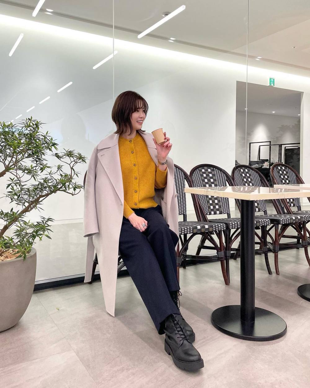 Ungaro fuchsia ロングニットコート ロングカーディガン ベージュ 