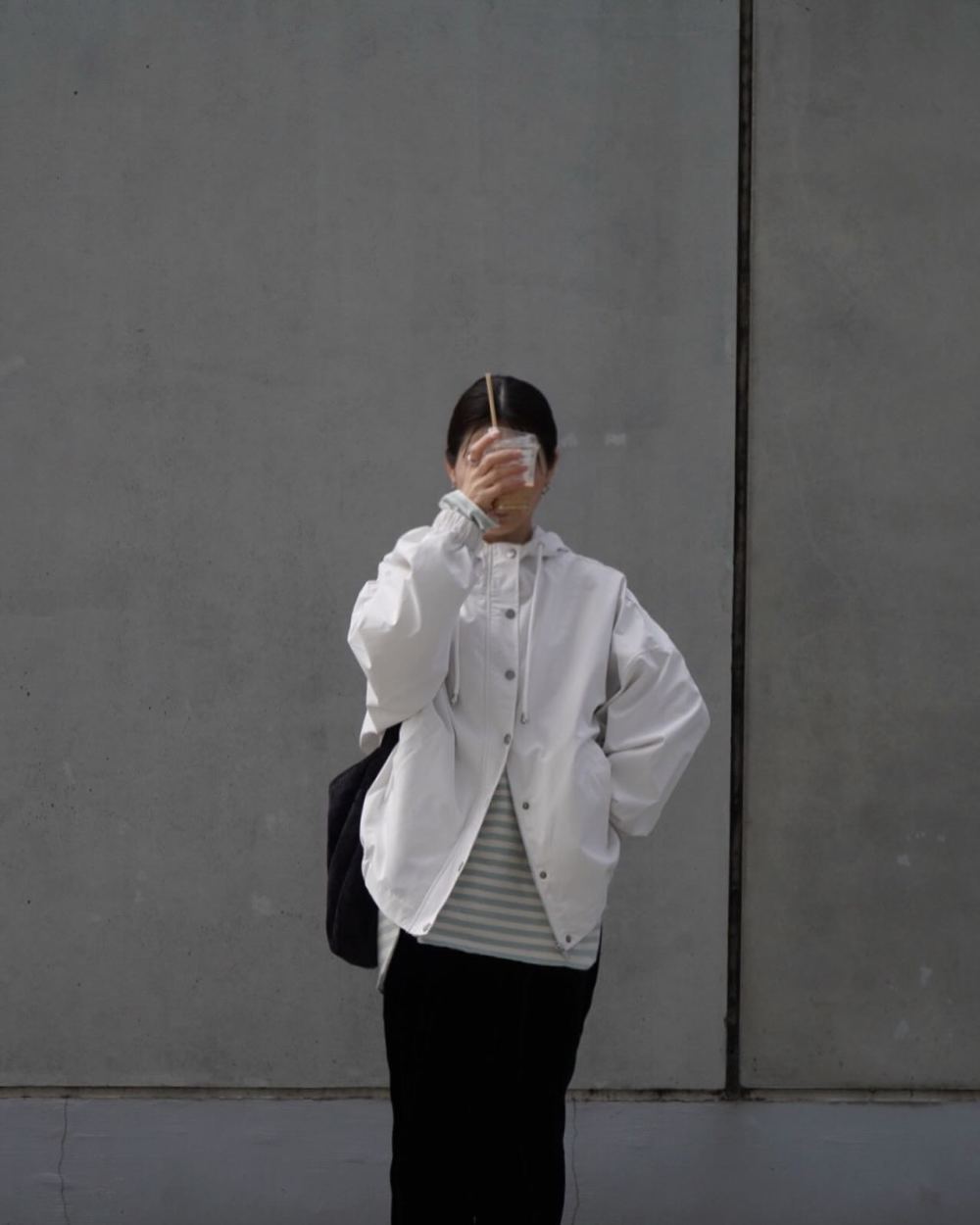 ホワイト マウンテンパーカーのコーディネート一覧（レディース） | #CBK