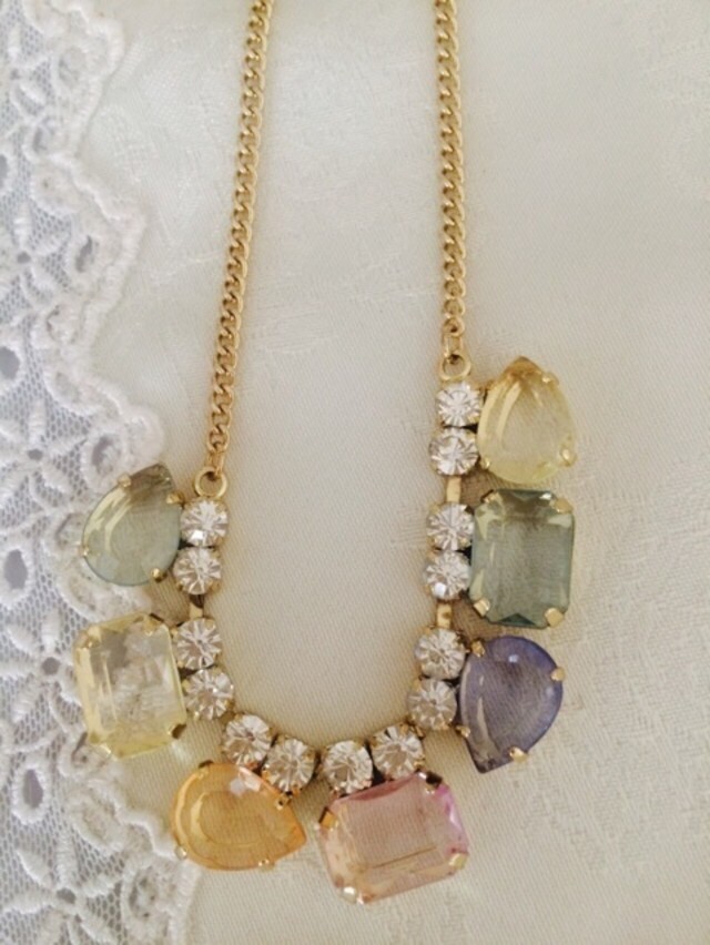 ☆ マルチカラーのネックレス☆
