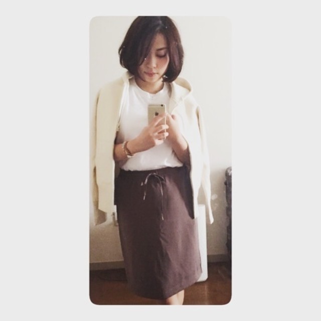 ベージュ パーカー フード ジップアップ Dressterior ドレステリア X Uniqlo ユニクロ Men S トップス カットソー Tシャツ 無地 ホワイト X Spick Span タックスカート ベージュのコーディネート Dressteriorのパーカーコーデ Cbk カブキ ベージュ パーカー フード ジップアップ Dressterior ドレステリア X Uniqlo ユニクロ Men S トップス カットソー Tシャツ 無地 ホワイト X Spick Span タックスカート ベージュのコーディネート Dressteriorのパーカーコーデ Cbk カブキ