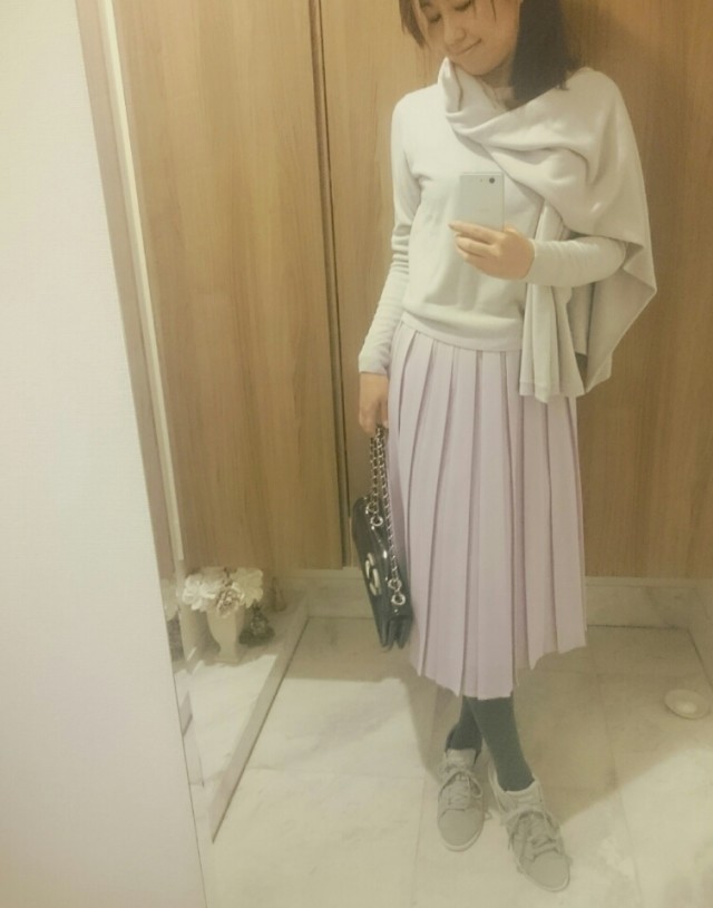 春色ニットコーデにも♪