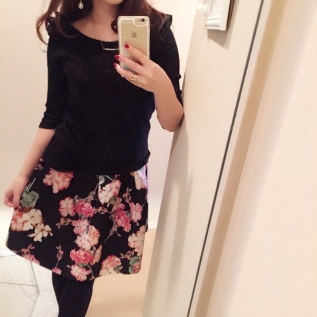 春を先取り♪ 花柄のフレアースカートコーデ♥