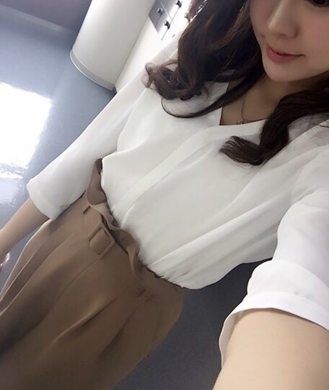 シャツ×ガウチョ