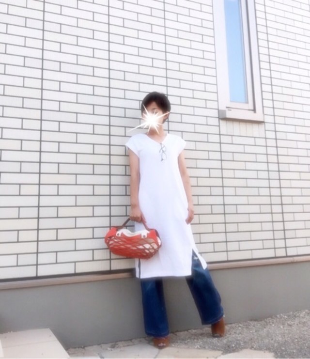 ホワイト 無地 Tシャツワンピース Gu ジーユー X Gap ギャップ キッズ デニム ワイドパンツ ブルー X しまむら サボ サンダル キャメル X 編み バッグのコーディネート スポーツmixを狙うならtシャツワンピース Cbk カブキ