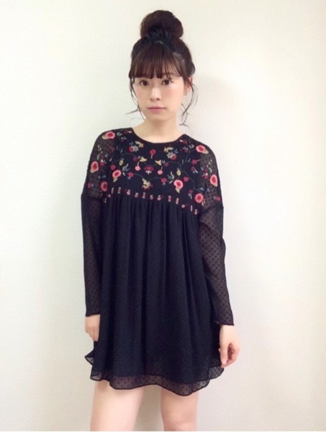 ブラック 刺繍 花柄 シフォンワンピース ZARA（ザラ）のレディース