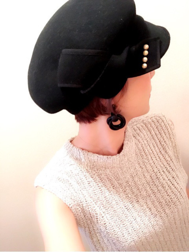 ブラック パール キャスケット 帽子 CA4LA（カシラ）のファッション