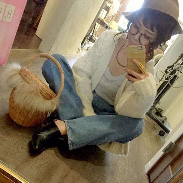 困ったら羽織ればいい♡ ホワイトカーディガン