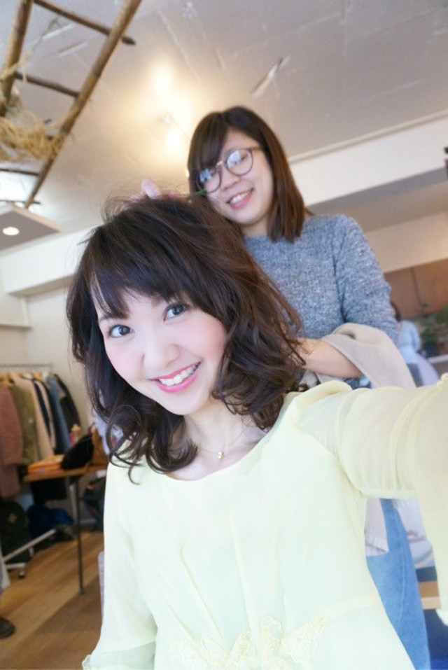 ブラウン 巻き髪 ミディアムの髪型 ヘアスタイル ヘアアレンジ 三浦 泉 Cbk カブキ