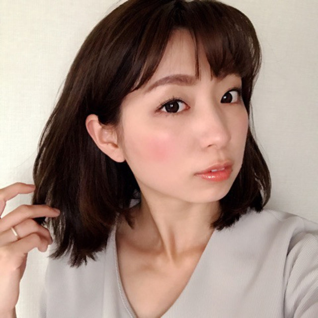 フェミニン ナチュラル きれい系で使えるダークブラウン ミディアムの髪型 ヘアスタイル ヘアアレンジ 筧 沙奈恵 Cbk カブキ