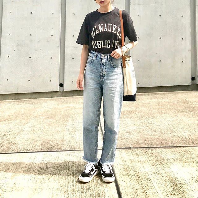 五分袖のTシャツで二の腕カバー＆大人っぽいこなれコーデ！