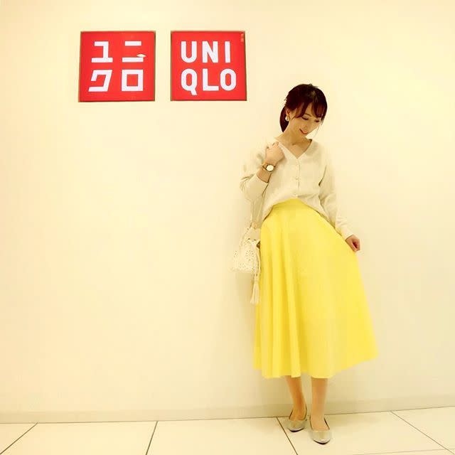 サーキュラースカート×カーディガンでユニクロの質の良さが際立つきれいめスタイル