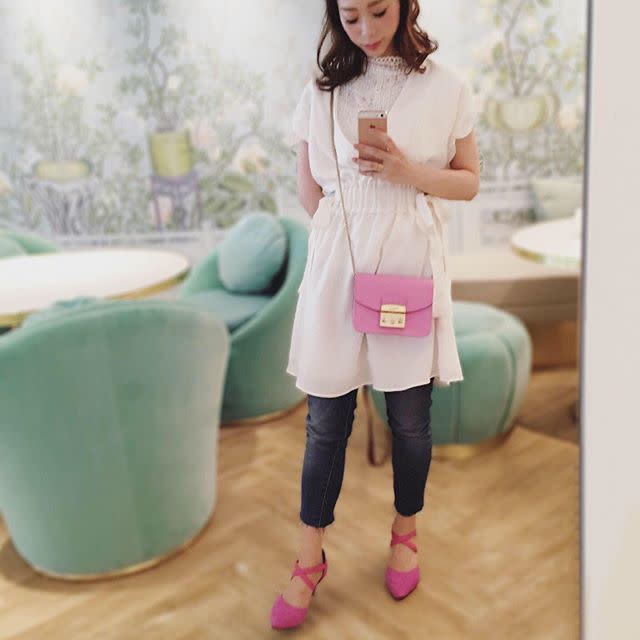 春 シンプル キレカジ きれい系 大人カジュアルで使えるピンク ショルダーバッグ Furla フルラ フラップ X Zara ザラ 春 シンプル キレカジ きれい系 大人カジュアルで使えるピンク ショルダーバッグ Furla フルラ フラップ X Zara ザラ