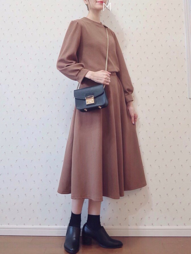 ふんわりとしたフォルムのパフスリーブ