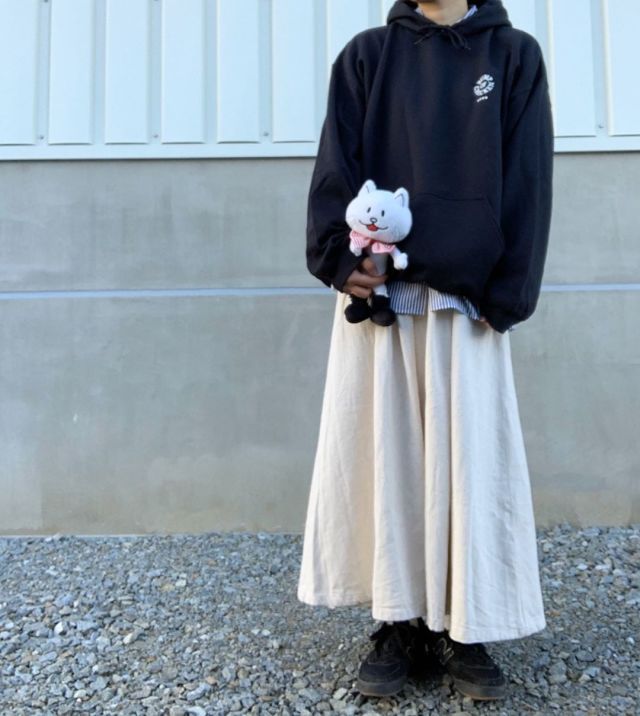 21年黒パーカーコーデ29選 カジュアルはもちろん きれいめまで幅広い着こなしまとめ春夏秋冬コーデまとめ Unisize ユニサイズ 21年黒パーカーコーデ29選 カジュアルはもちろん きれいめまで幅広い着こなしまとめ春夏秋冬コーデまとめ Unisize ユニサイズ