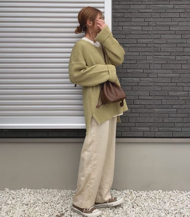 まったり気分にマッチするワイドパンツ