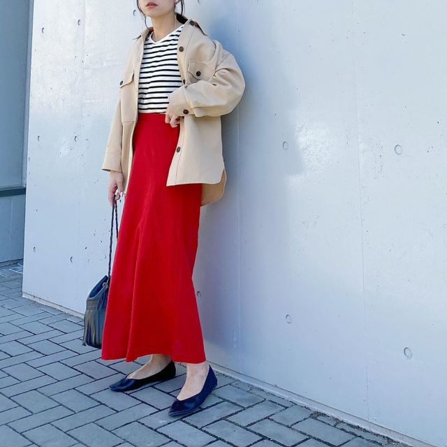 きれい色をプラスすればボーダートップスが野暮ったく見えない