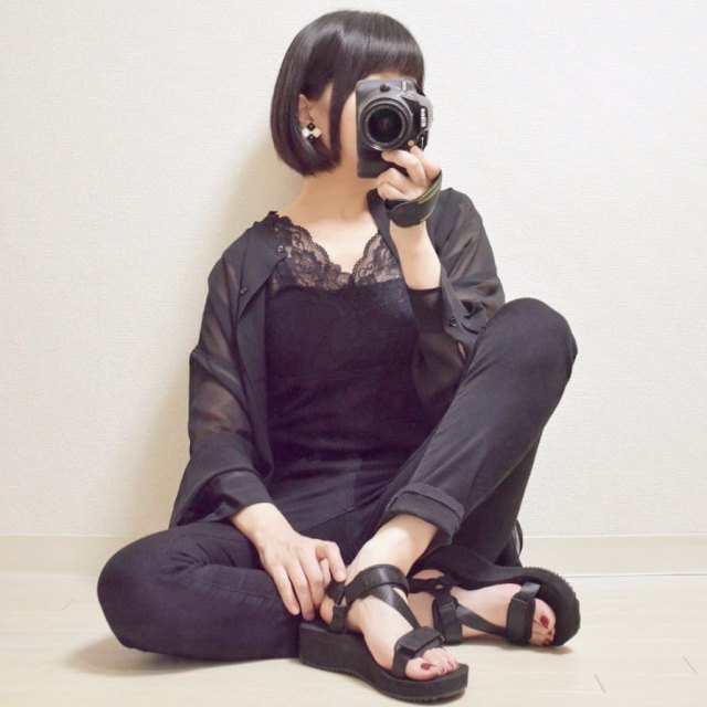大人女子だから似合う「オールブラックコーデ」