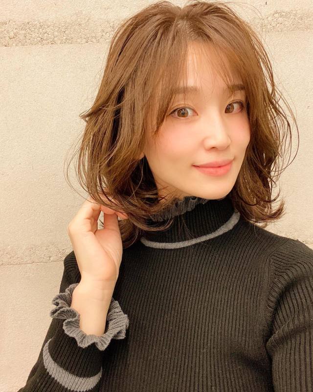 白髪染めのペースを落とせるヘアカラー