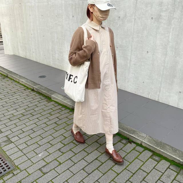 春｜「軽さのある服」でナチュラル感を強調