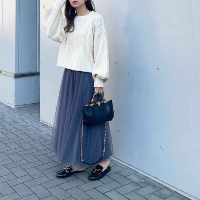 「ショート丈トップス」と合わせてスタイルアップ！