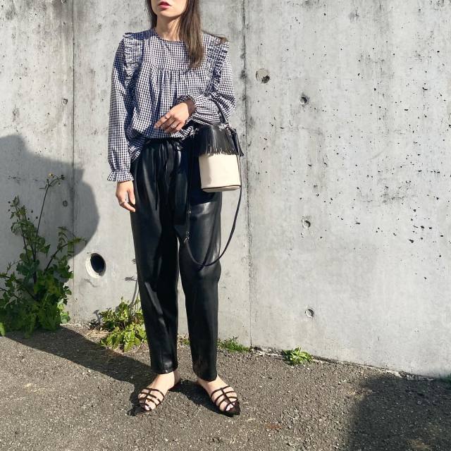 HEWN ポインテッドストラップミュール サイズ38 靴 HEWN ポインテッドストラップミュール サイズ38 靴