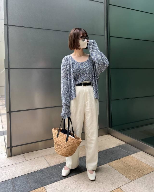 【オフィスカジュアルにおすすめ3】インナーとセットの「セットアップカーディガン」