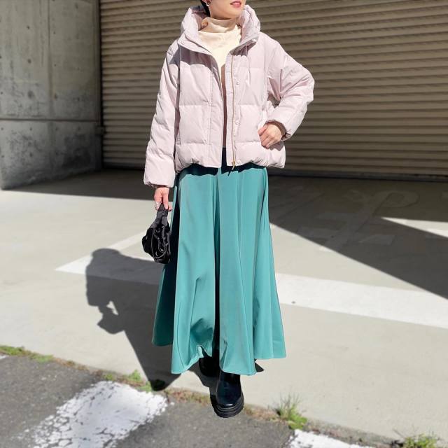 40代のスカート派さんにおすすめ「ショートダウン×Iラインスカート・とろみスカート」