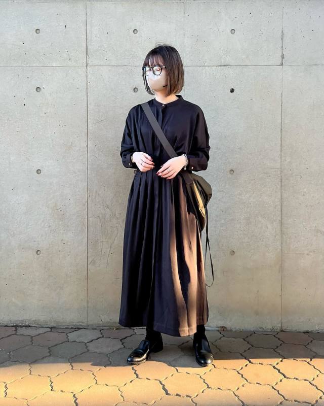 【秋のおすすめコーデ】きれいめカジュアルなワンピース×ローファー