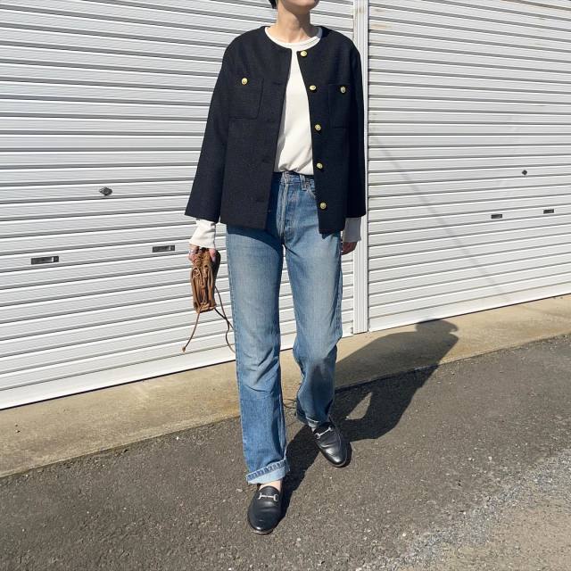 【ローファーに合う服】デニムパンツ