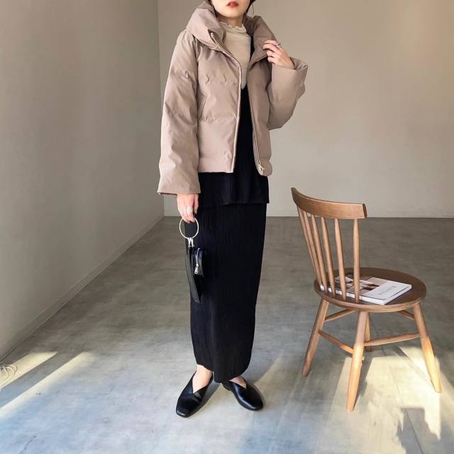 40代のスカート派さんにおすすめ「ショートダウン×Iラインスカート・とろみスカート」