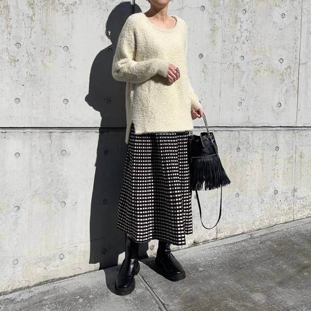 【3】シャギーニット