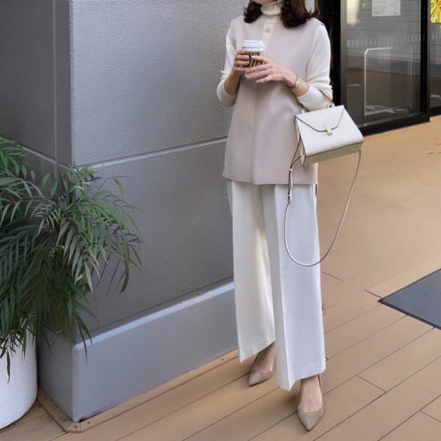 3｜センタープレスのワイドパンツ