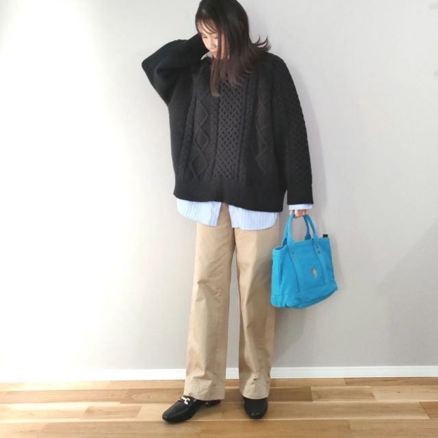 8｜「裾をチラ見せ」する