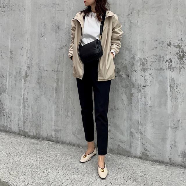 3｜通勤にはきれいめパンツを合わせる