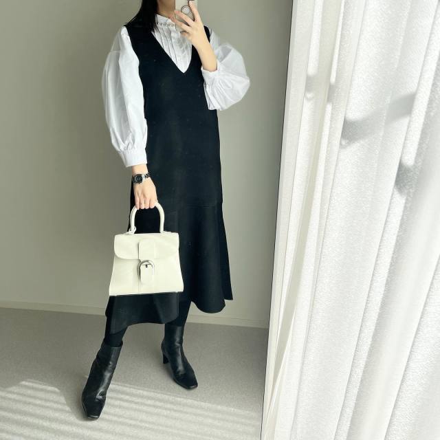 【30代40代ママにおすすめ：屋内の学校行事4】ジャンパースカート×きれいめインナー