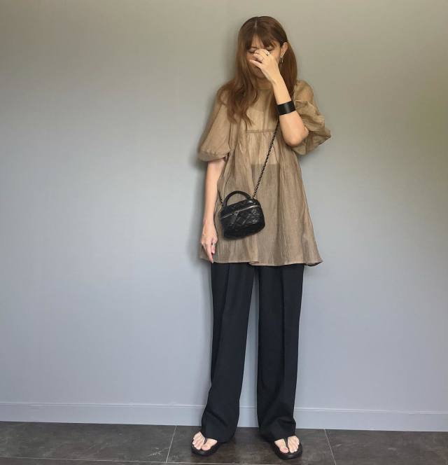【30代40代のチュニックコーデ】きれいめ派さんはシアー素材をチョイス！