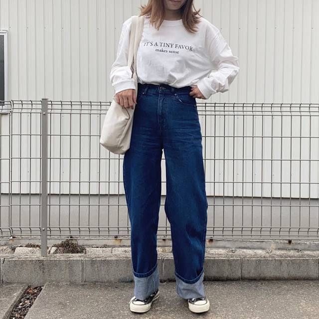 ウエストタックインでスタイルアップコーデに