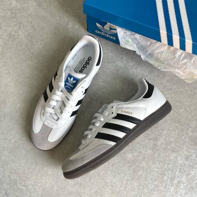 1｜adidas（アディダス）の3本ラインスニーカー