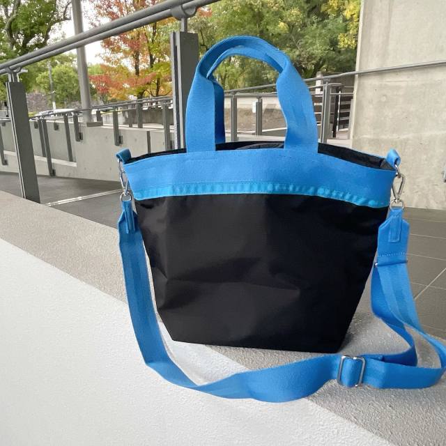 ブラック トートバッグ ブルー バイカラー 無地 2way LeSportsac