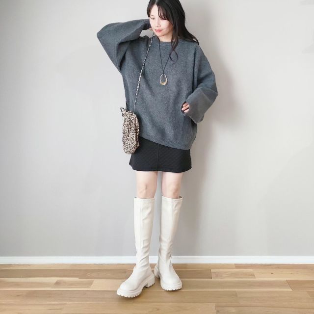 2｜ミニスカート・ショートパンツ