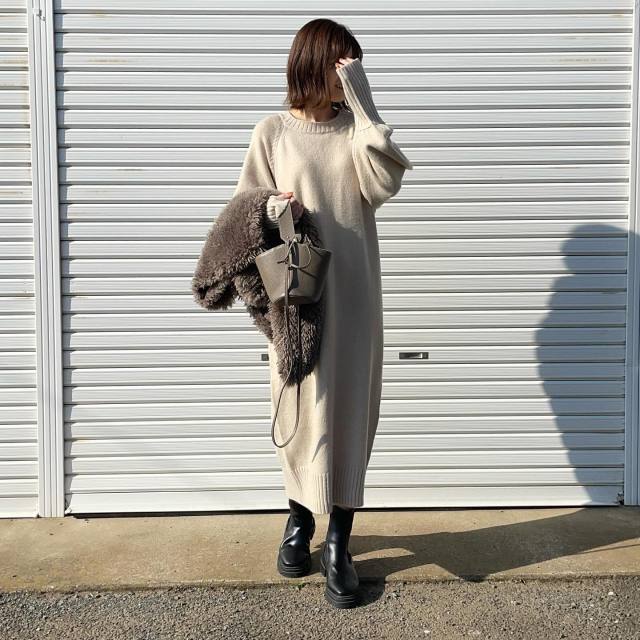 【厄除け・厄払いの服装3】Iライン＆ロング丈のニットワンピース