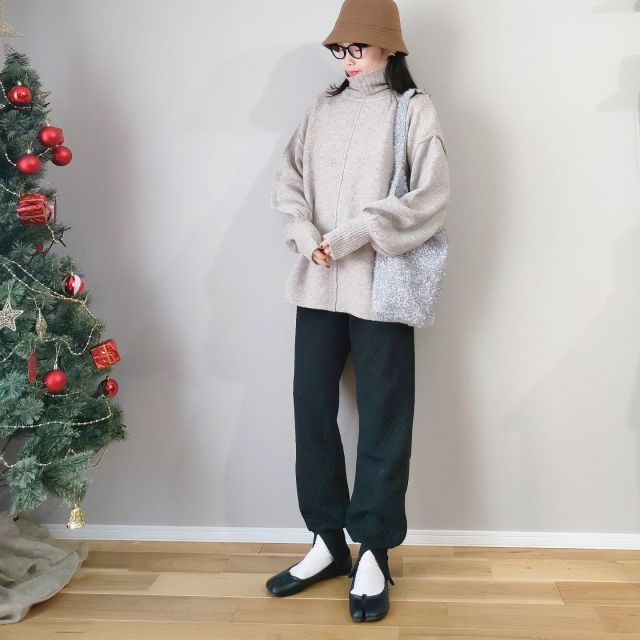 2｜ボリューム袖ニット