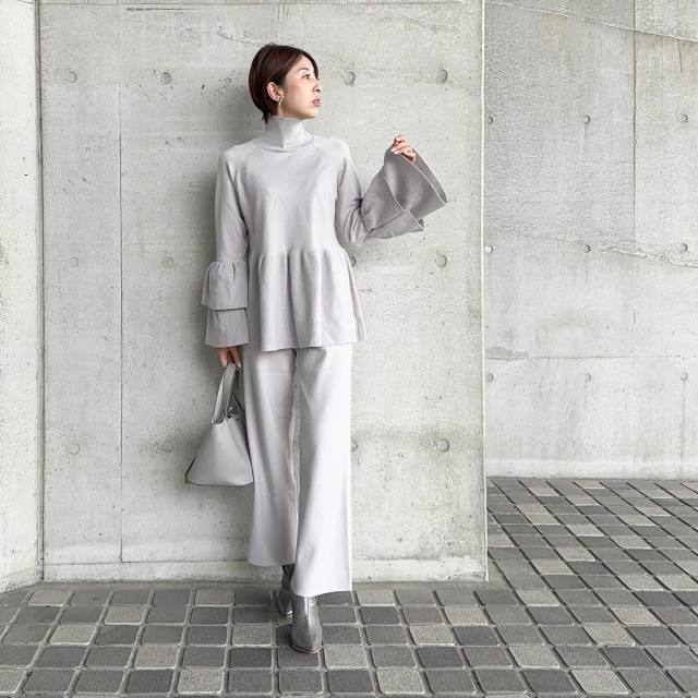 スーツみたいな服｜ニットアップ