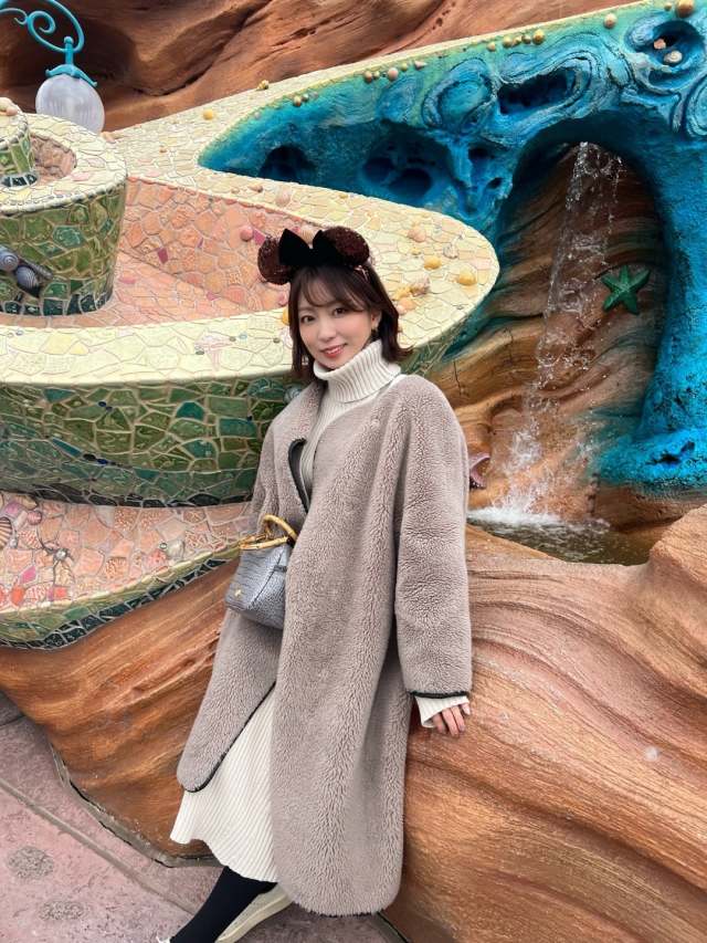 【40代ママにおすすめのロングアウター2】大人可愛く決まる「ボアコート」