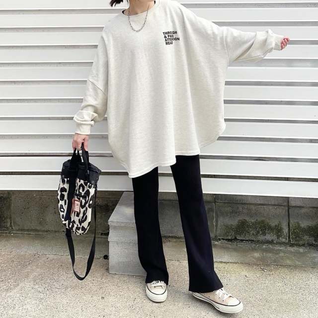 アクセサリー使いでシンプル普段着もこなれコーデに