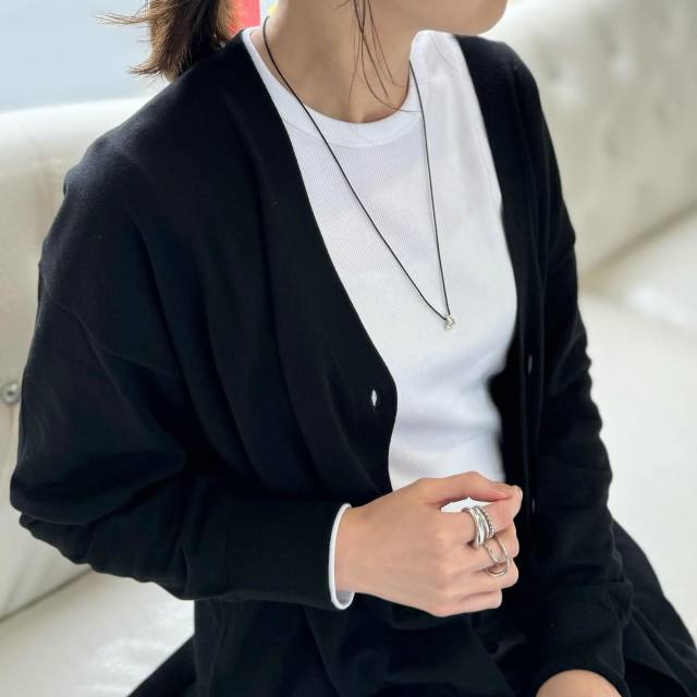 甘さ控えめで着けやすい「ハートモチーフのアクセサリー」
