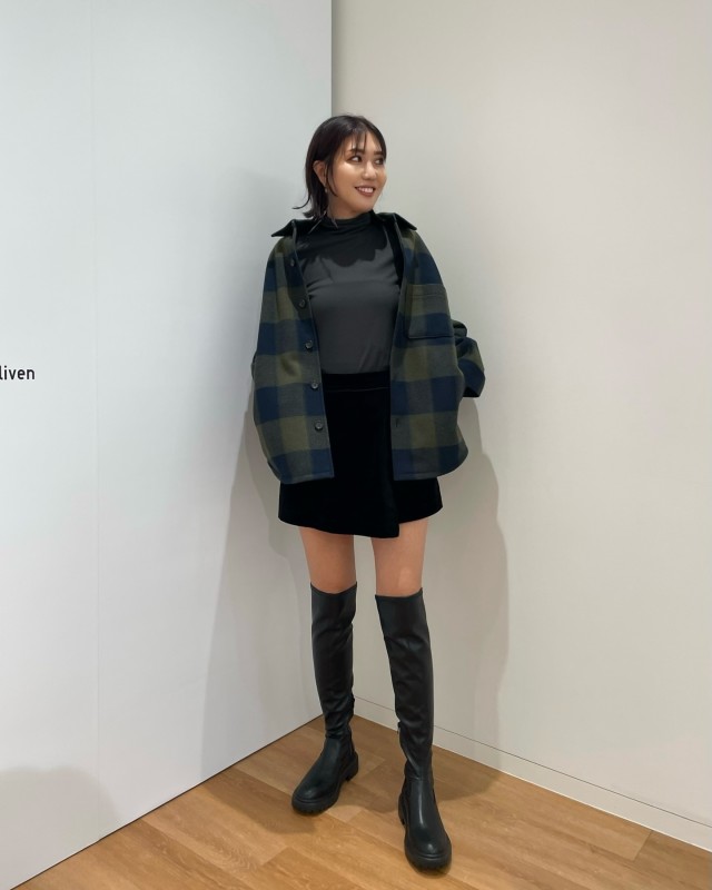 ロングブーツやニーハイ合わせでミニスカートを着やすく