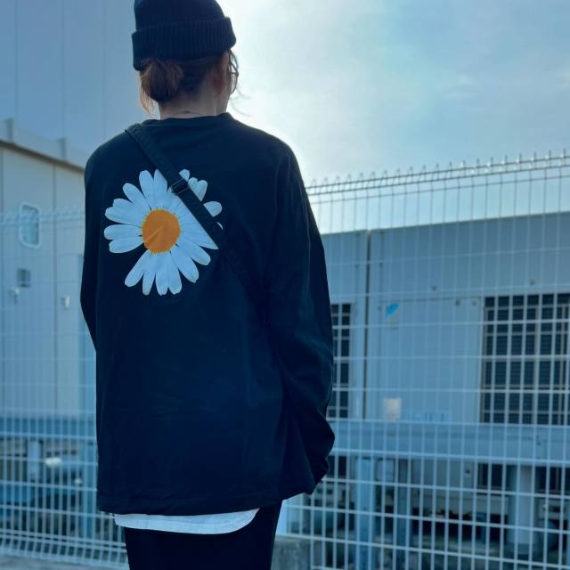 2｜黒プリントロングTシャツ