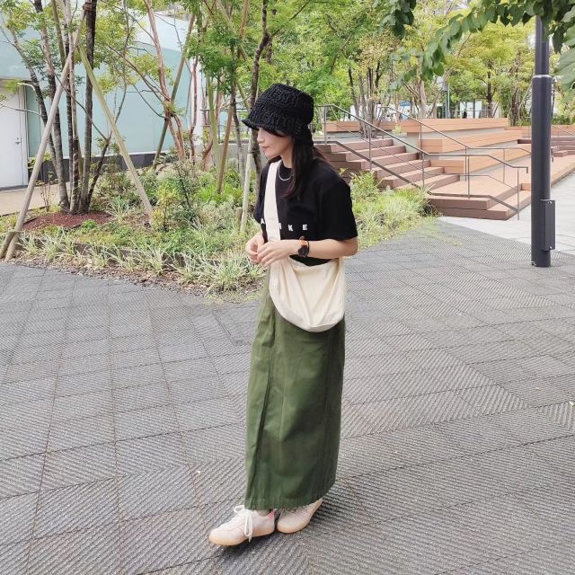 2｜ベージュの靴
